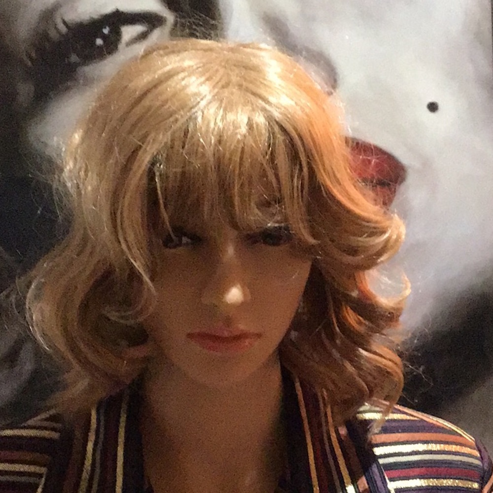 Synthetic Capless Rihanna Wig